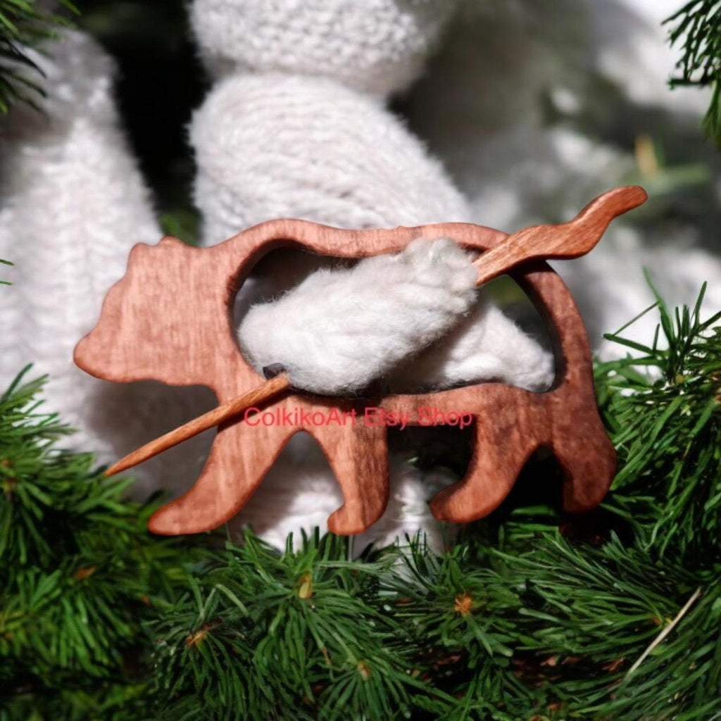 Spilla in legno per scialle - Orso