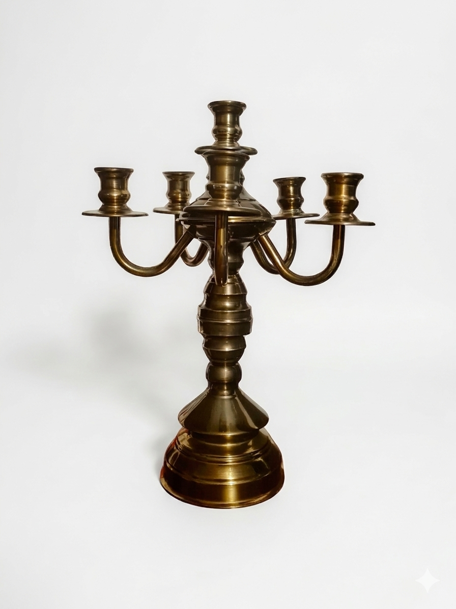 Candelabro in metallo dorato vintage