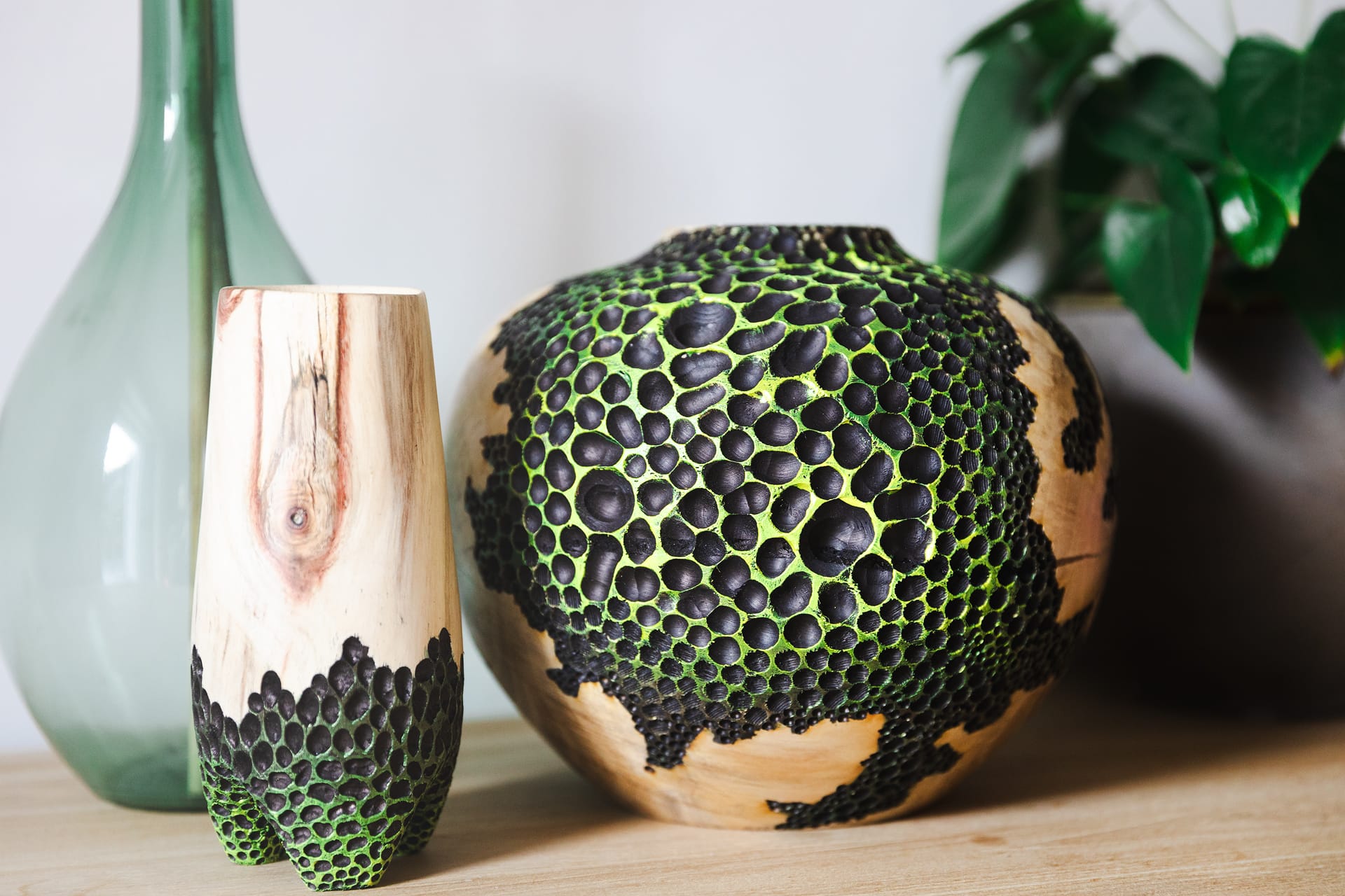 Vaso in legno di carrubo grande