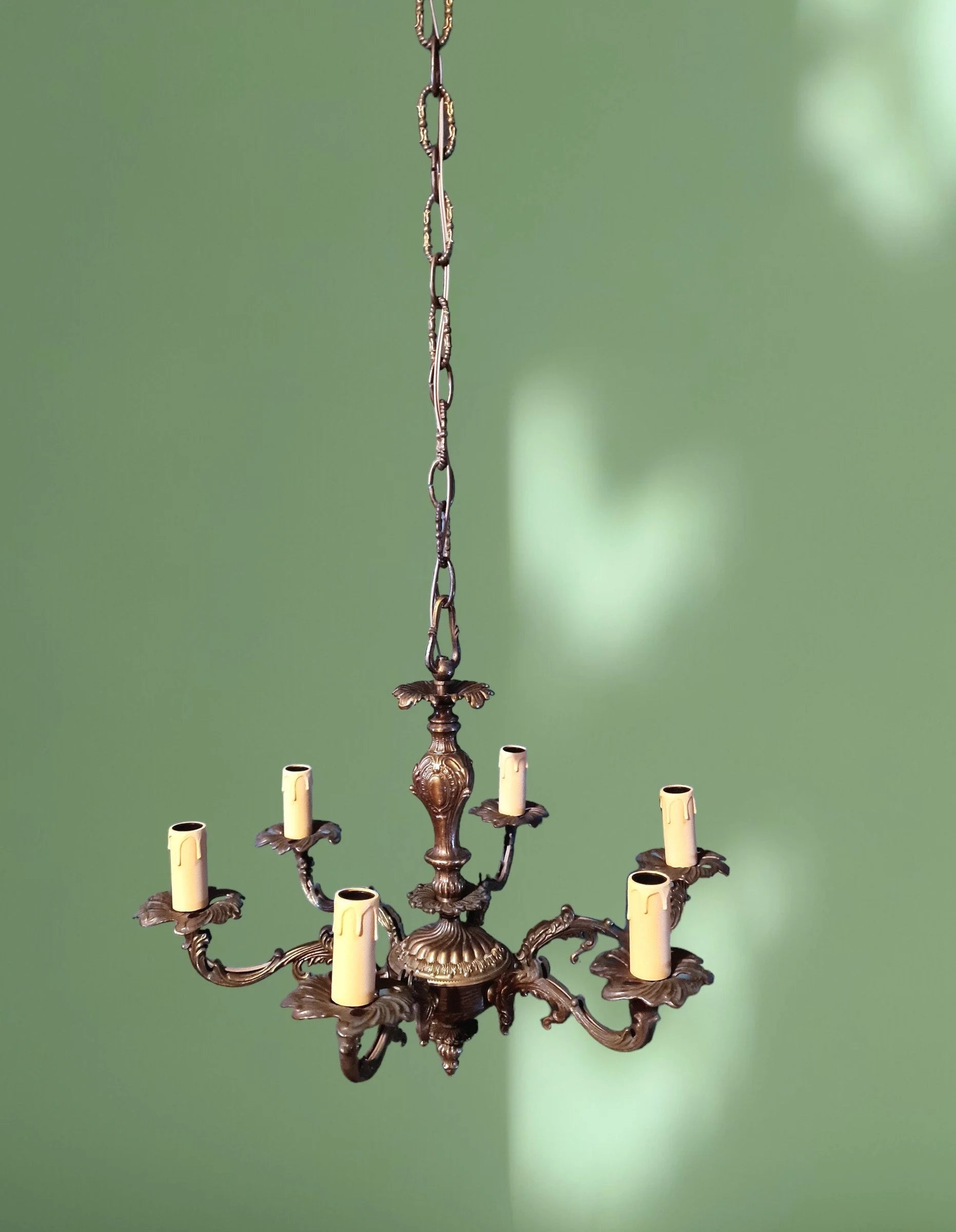 Lustre vintage italien à 6 bras en laiton, années 1950