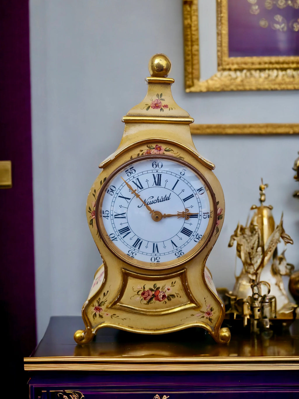 Orologio svizzero a pendolo di Neuchâtel secondo Luigi XVI
