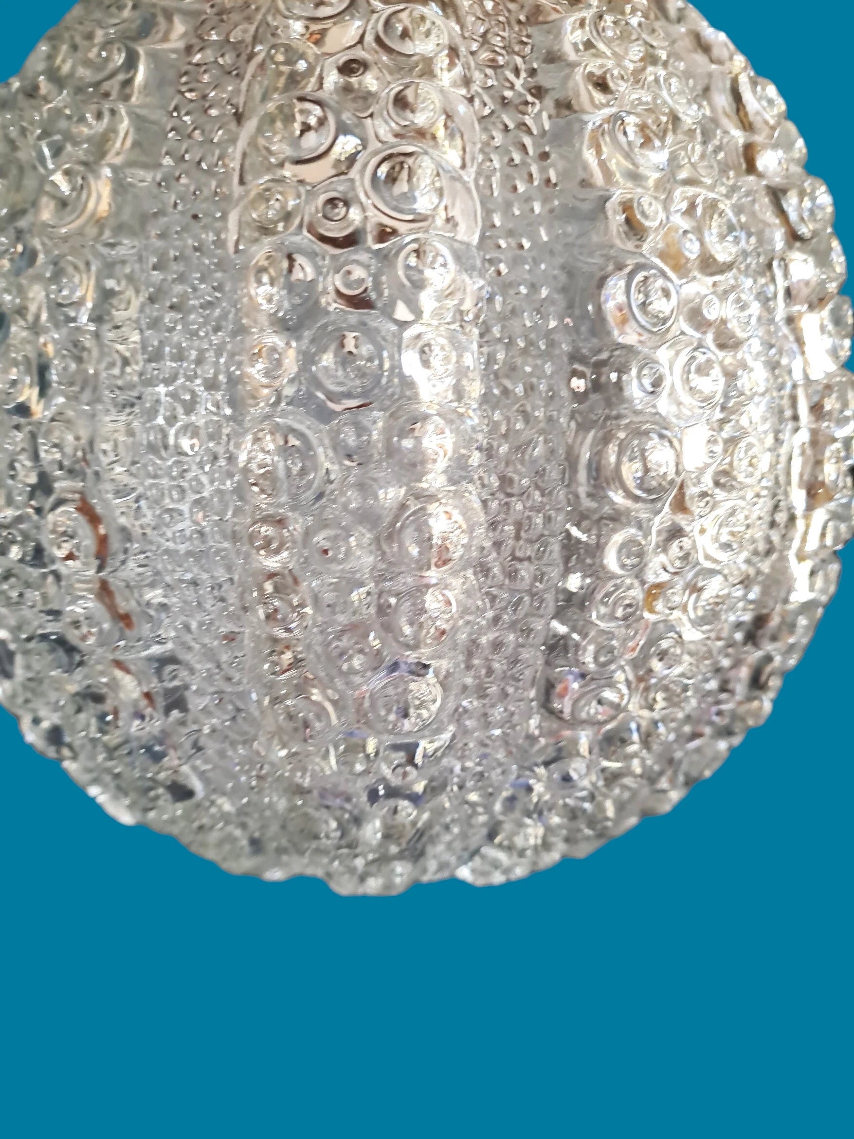 Lustre globe en verre sérigraphié