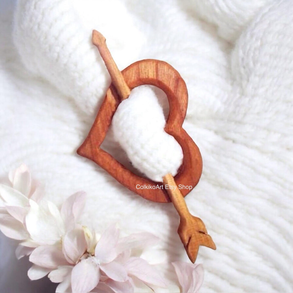 Wooden Shawl Pin, Wood Brooch, Wood Scarf Pin, Women Gift, Baby girl gift,Eco friendly Accessory, Jewlery, love, geart pin, brooch