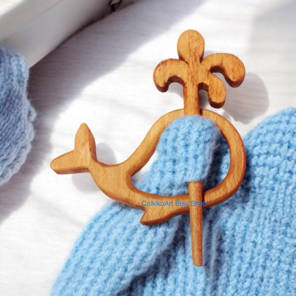 Wooden Shawl Pin, Wood Brooch, Wood Scarf Pin, Women Gift, Baby girl gift,Eco friendly Accessory, Jewlery, whale, geart pin, brooch