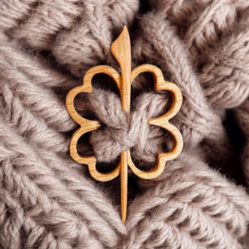 Wooden Shawl Pin, Wood Brooch, Wood Scarf Pin, Women Gift, Baby girl gift,Eco friendly Accessory, Jewlery, flower, four leaf pin, brooch