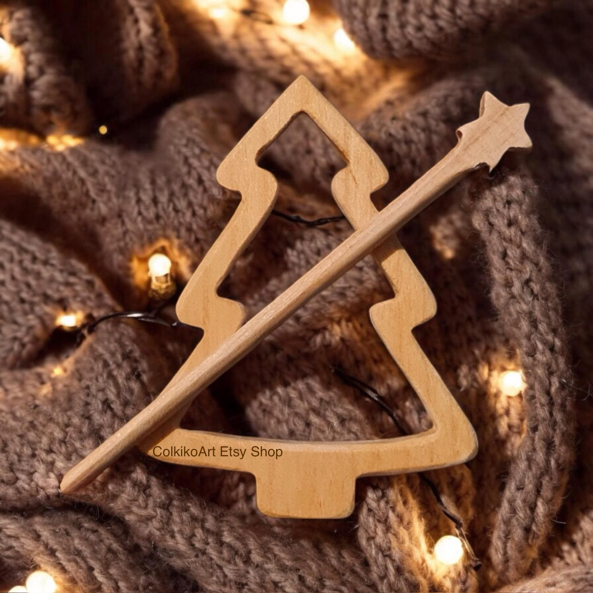 christmas tree Wooden Shawl Pin, Wood Brooch, knitted Scarf Pin, Women Gift,Accessory, Jewlery