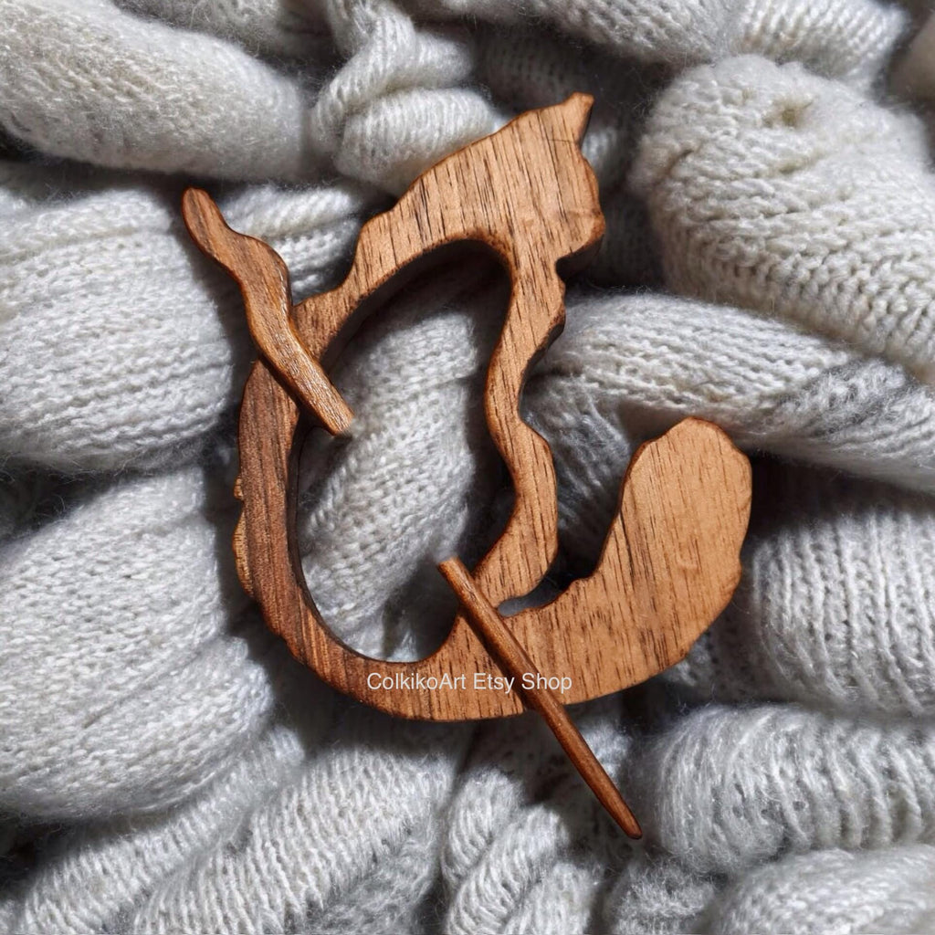 Norvegian Cat,Cat lover Wooden Shawl Pin, Wood Brooch,Scarf Pin,Women Gift, kittens,Eco friendly
