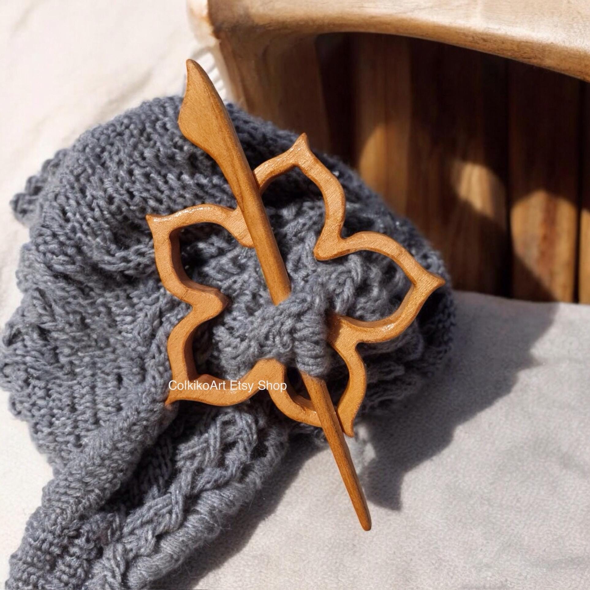 Flower Wooden Shawl Pin, Wood Brooch, Wood Scarf Pin, Women Gift, Eco friendly Accessory, Jewlery, geart pin