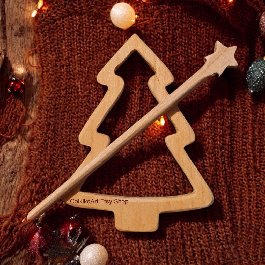 christmas tree Wooden Shawl Pin, Wood Brooch, knitted Scarf Pin, Women Gift,Accessory, Jewlery