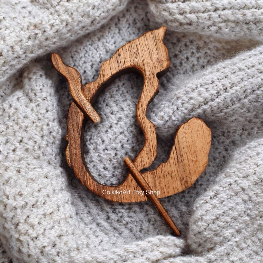 Norvegian Cat,Cat lover Wooden Shawl Pin, Wood Brooch,Scarf Pin,Women Gift, kittens,Eco friendly
