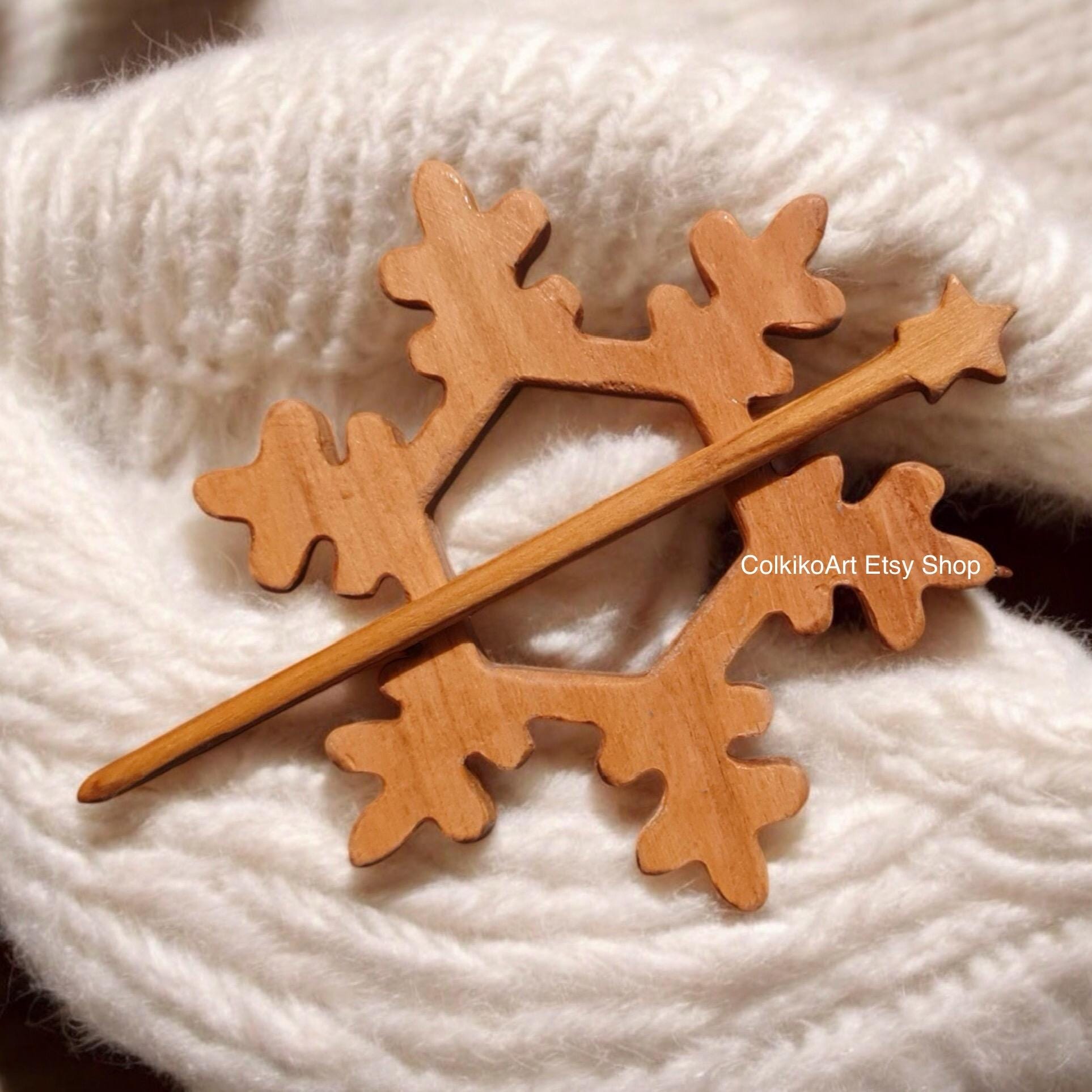 Snowflake Wooden Shawl Pin, Wood Brooch, Scarf,Eco friendly Accessory, Jewlery, christmas, brooch