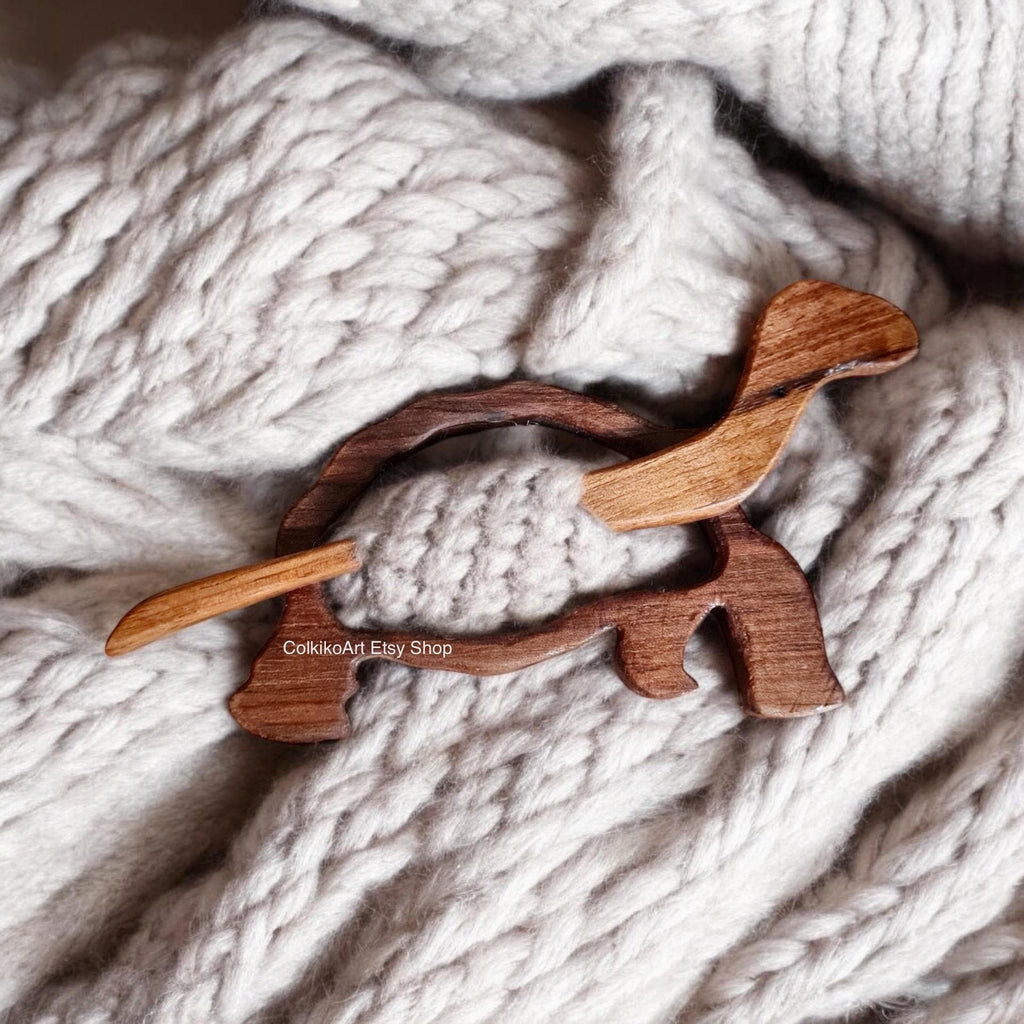 Tortoise Wooden Shawl Pin, Wood Brooch, Wood Scarf Pin, Women Gift, Baby girl gift,Eco friendly Accessory, Jewlery, animal, brooch
