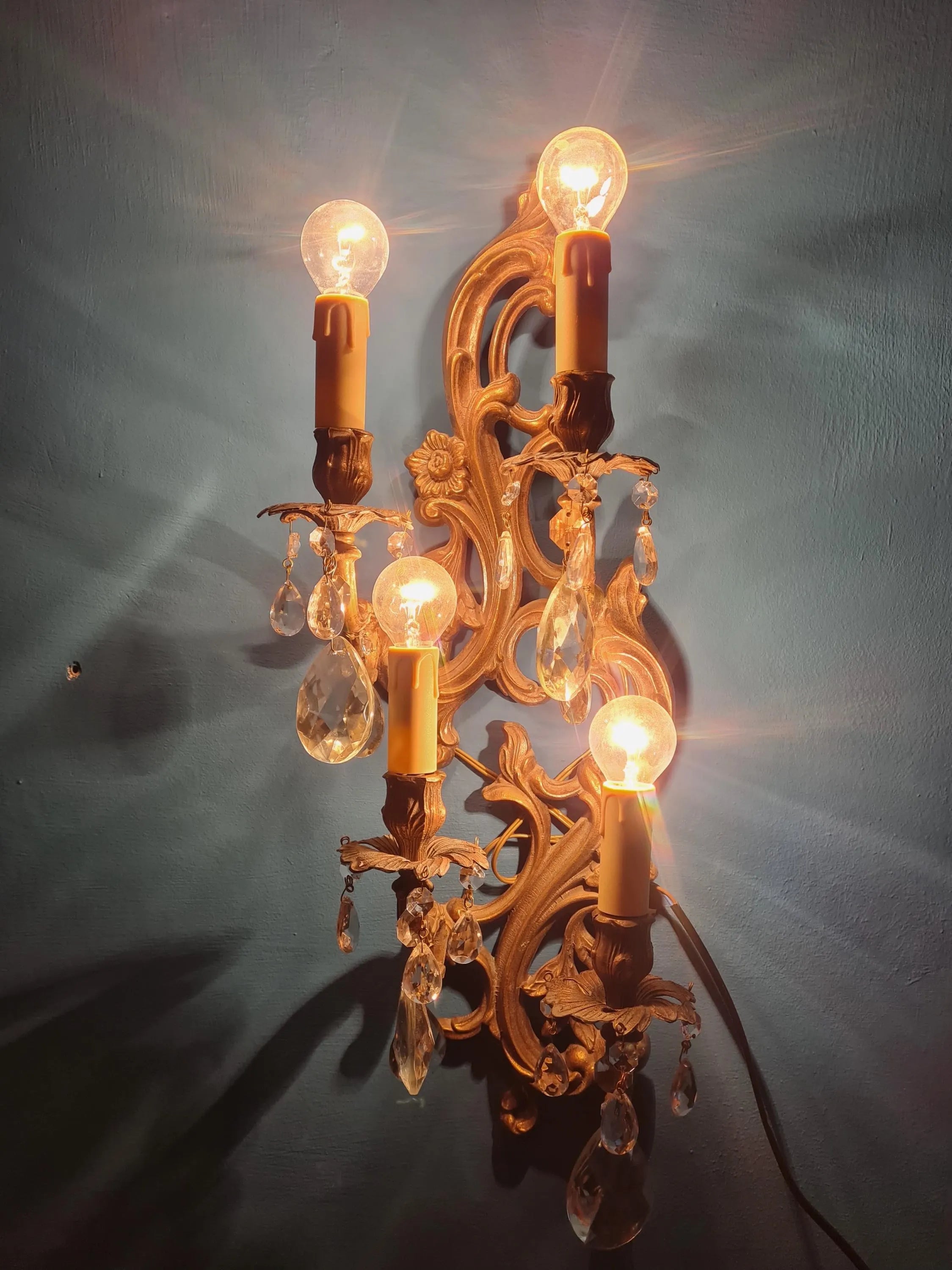 Applique murale ancienne, style français, laiton, 4 lumières