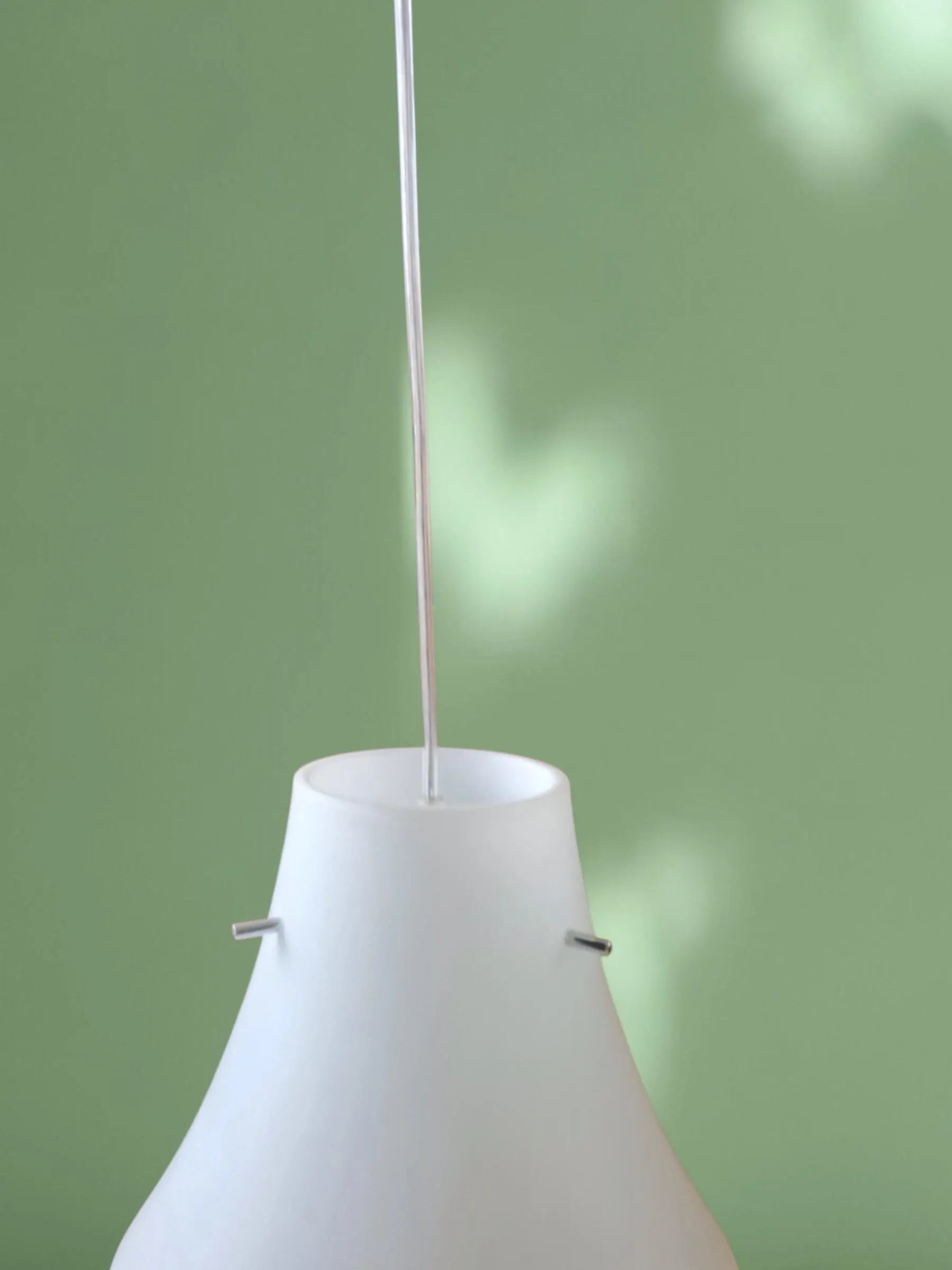 Suspension de style mid-century avec verre opale