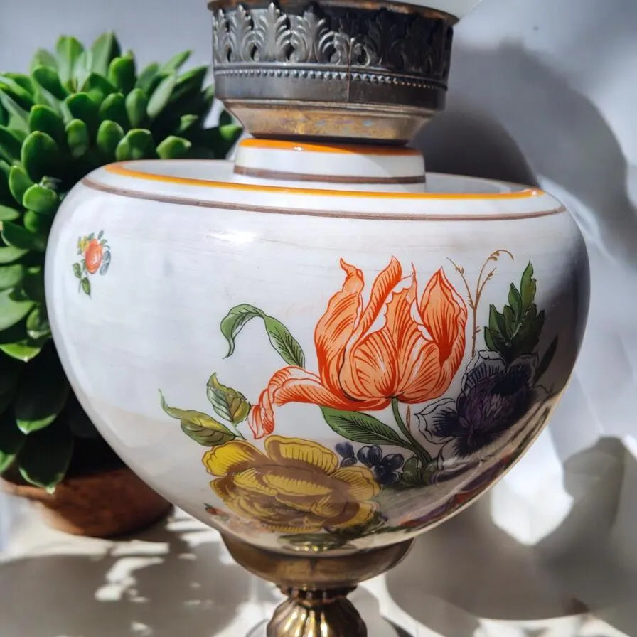 Ceramic and glass table lamp