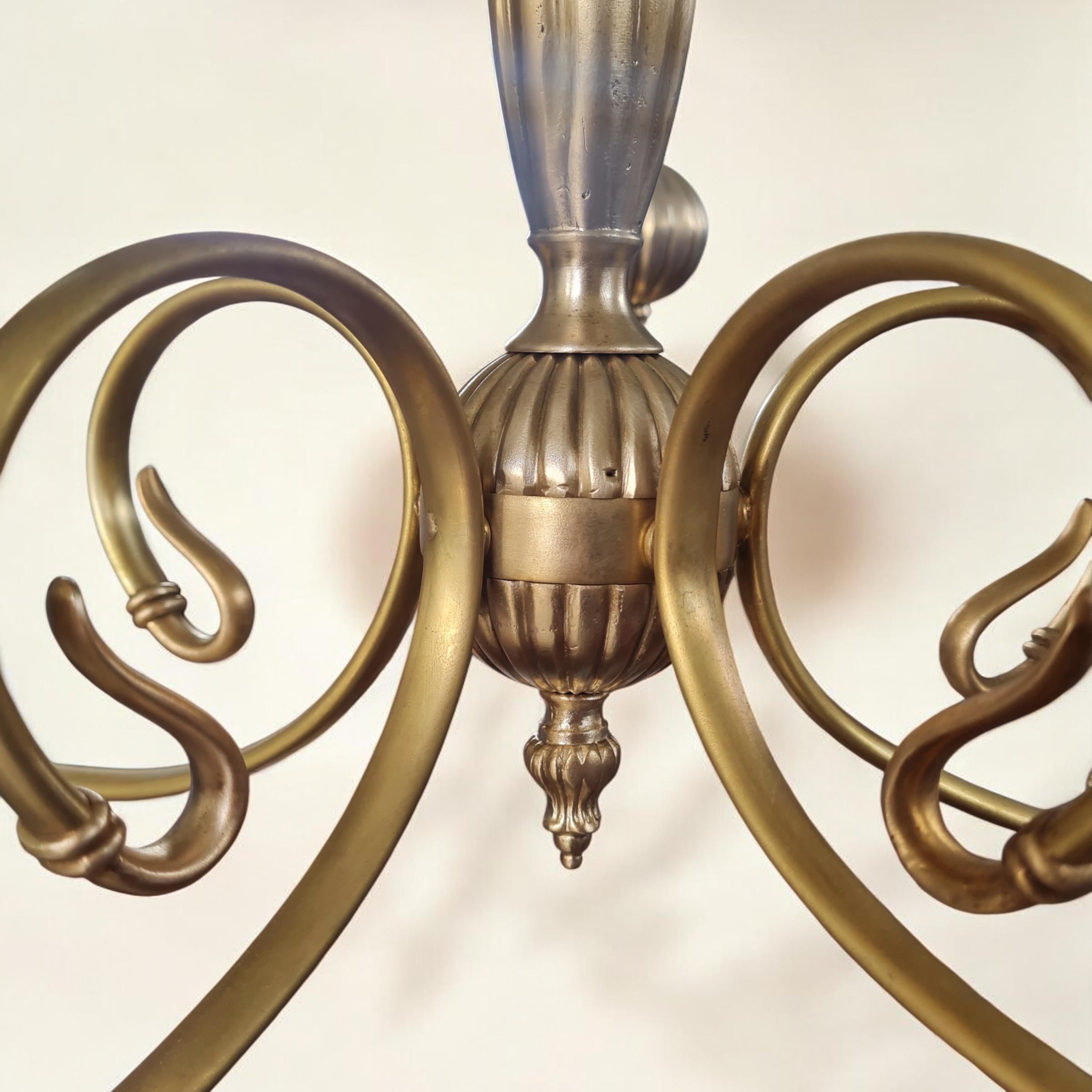 Lampadario in metallo dorato degli anni '80