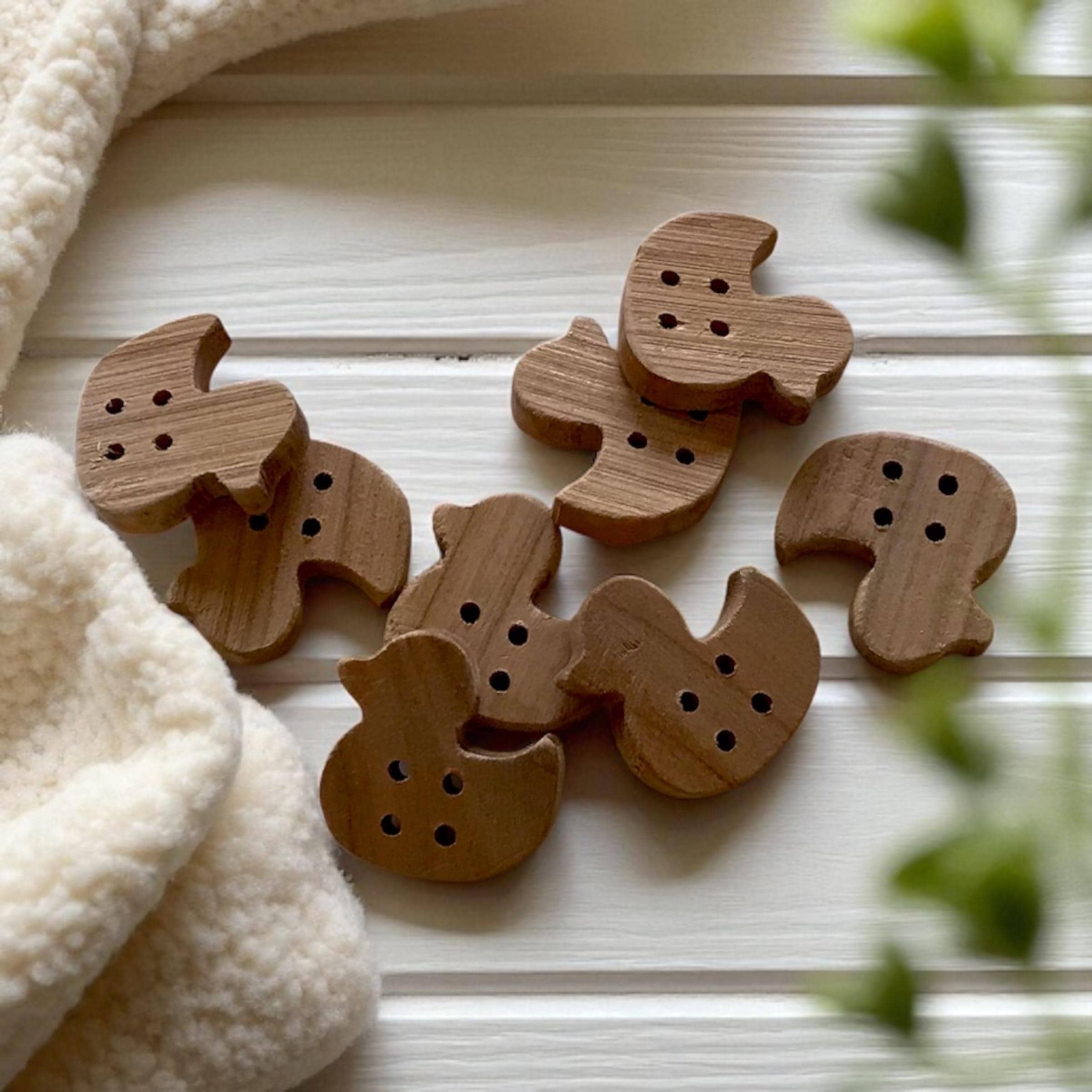 Multiple Handmade wooden buttons duck shaped LIGHT WOOD