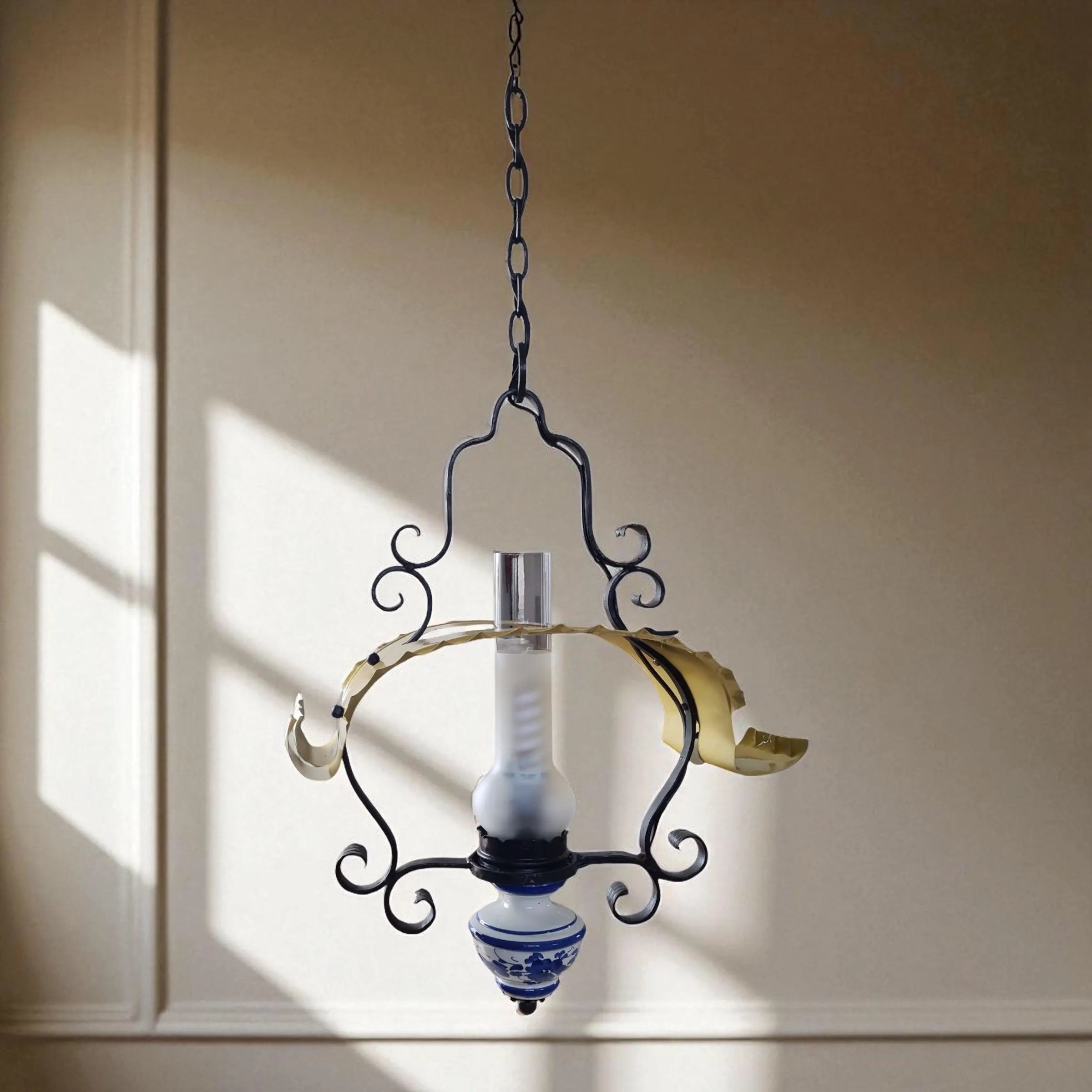 Suspension rustique à une lumière